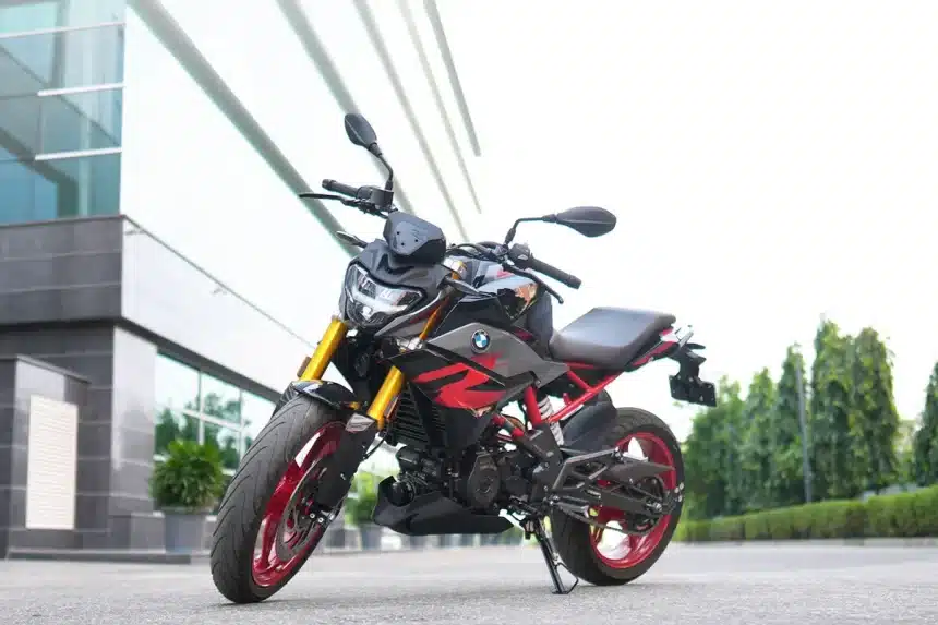 BMW G 310 R