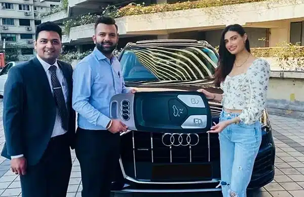 Athiya Shetty Audi Q7 1